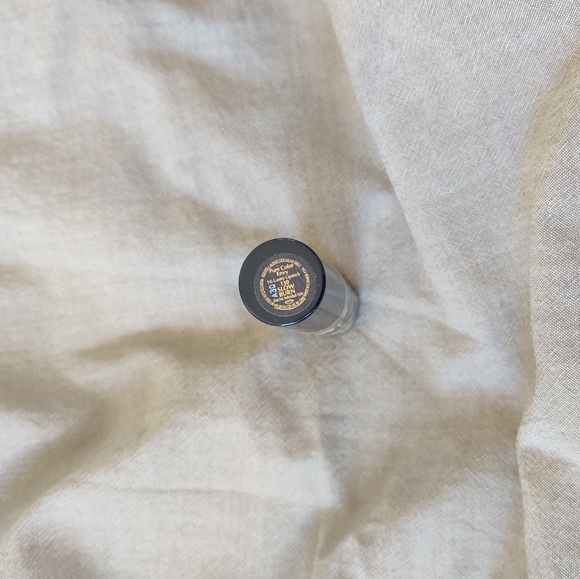 Estee Lauder Pure Color Envy Hi-Lustre Light Sculpting Lipstick - Slow Burn - Picture 4 of 5